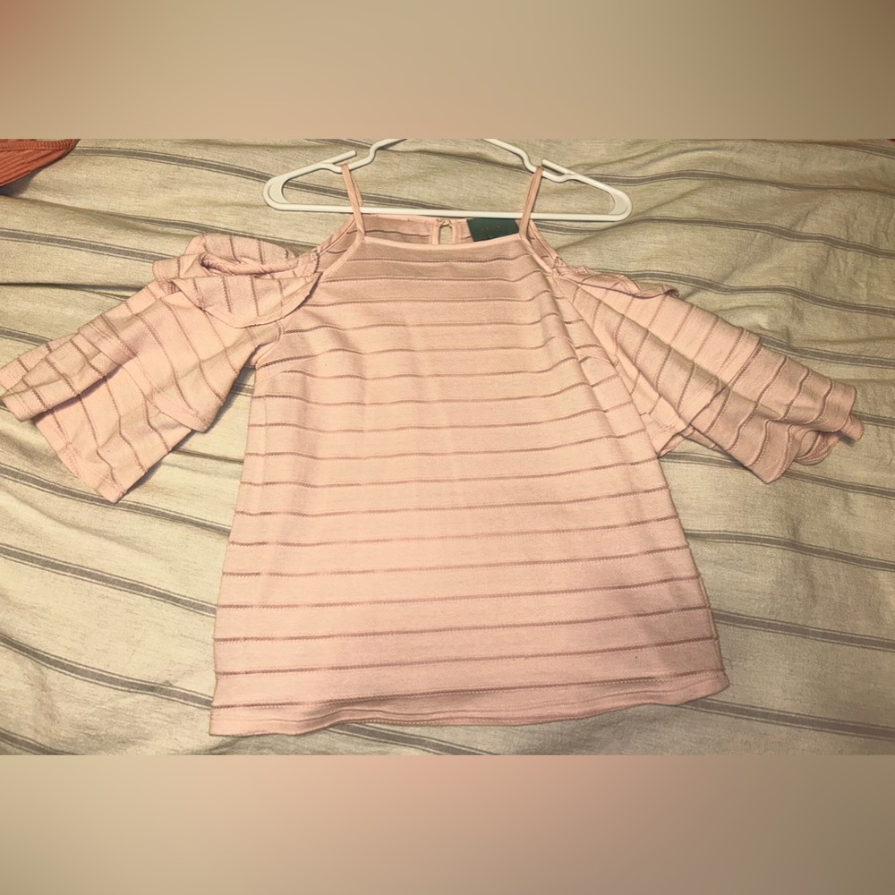 Dillard’s top